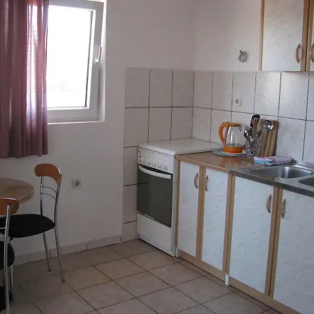 Lägenhet Sparada Mladen *