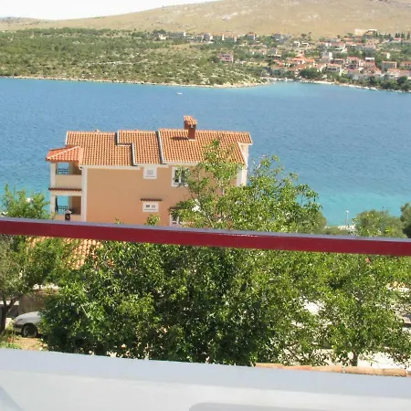 Sparada Mladen Lägenhet Grebaštica