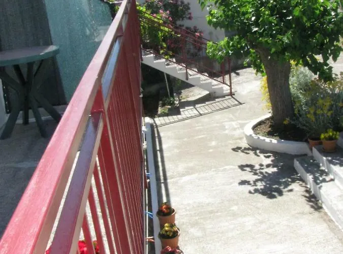 Sparada Mladen Apartman Grebastica