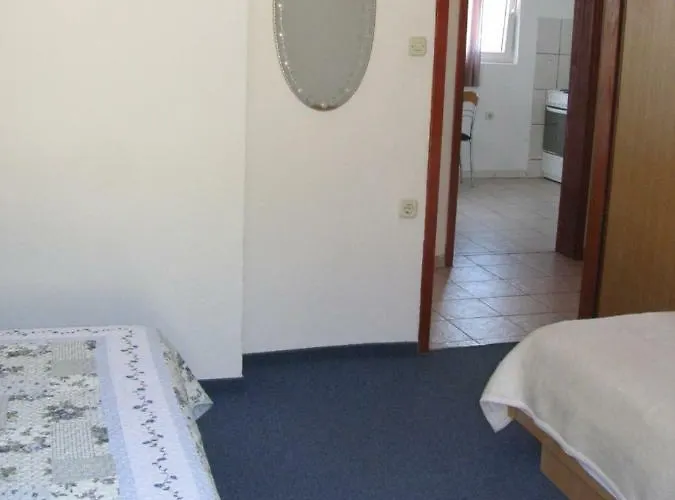 Apartman Sparada Mladen Grebastica